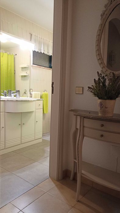 Apartamento T1 (agosto) a 250 m da passadeira da Praia da Manta Rota | Wi-Fi e AC | Vista Mar