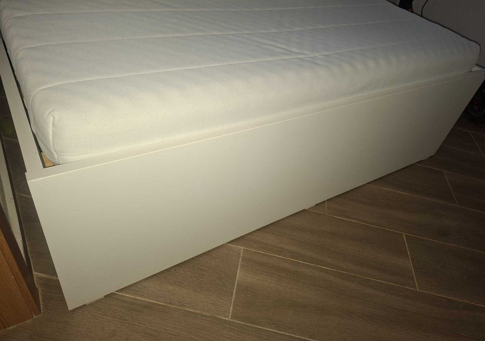 Cama IKEA+colchão+gavetão+2gavetas