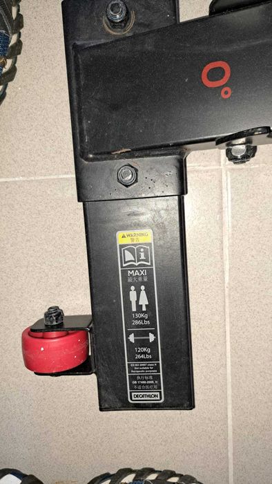 Rack + banco de musculação + conjunto de halteres/barra