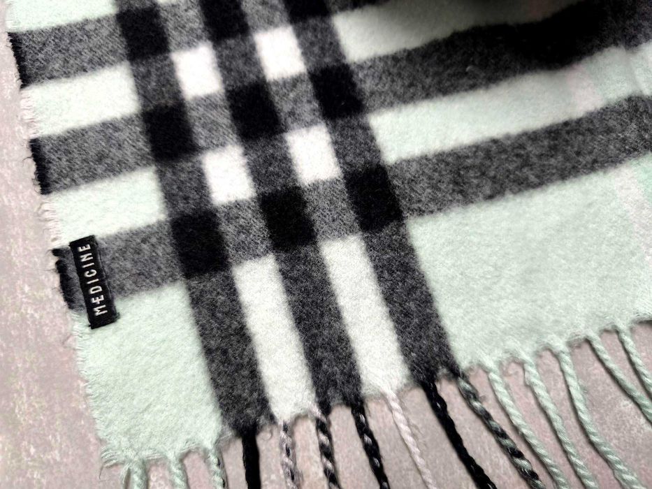 Ciepły miękki szal miętowy Medicine, wzór w kratę, uniseks