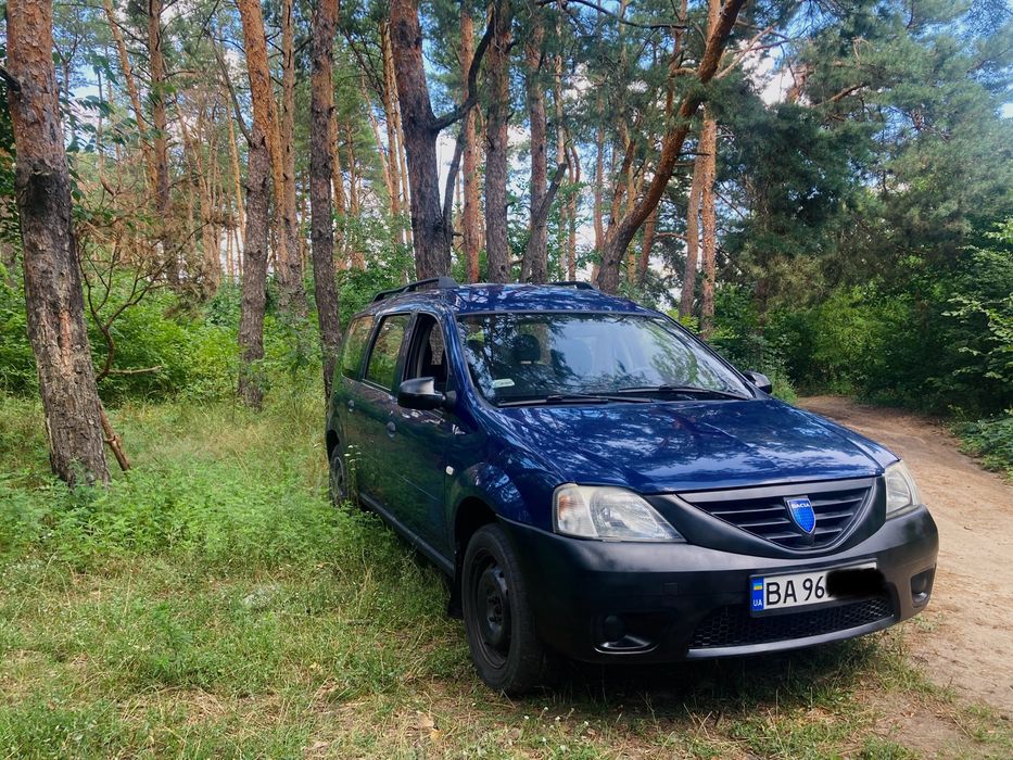 Logan mcv dacia універсал