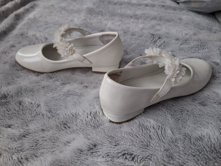 * buty komunijne Nelli Blu 33 rozmiar CCC super ladne *