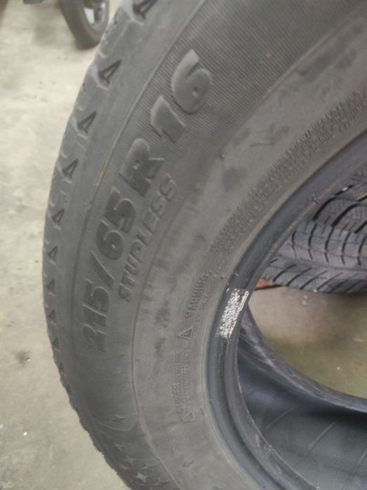 Продам зимову гуму MICHELIN 215/65 R16