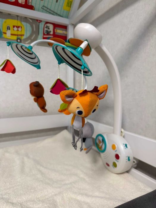 Мобіль Tiny Love Into The Forest Classic Mobile з музикою та нічником