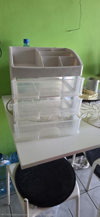 Organizer na kosmetyki, biurkowy