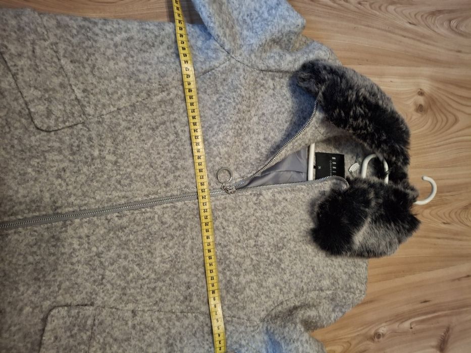 Płaszczyk jesienno zimowy Mohito 36