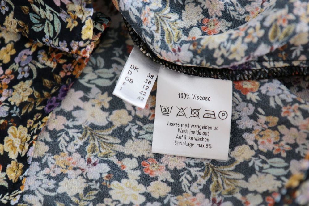 Bluzka w kwiatowy wzór Birgitte Herskind 100% wiskoza S moliera2 36