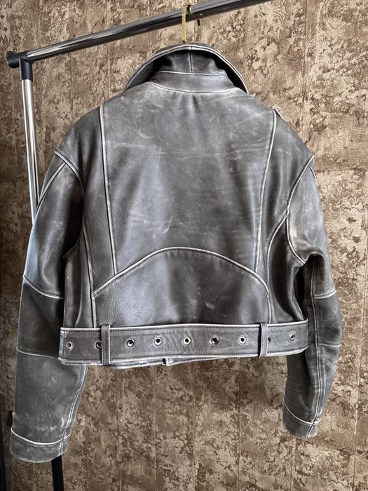 Жіноча куртка-косуха