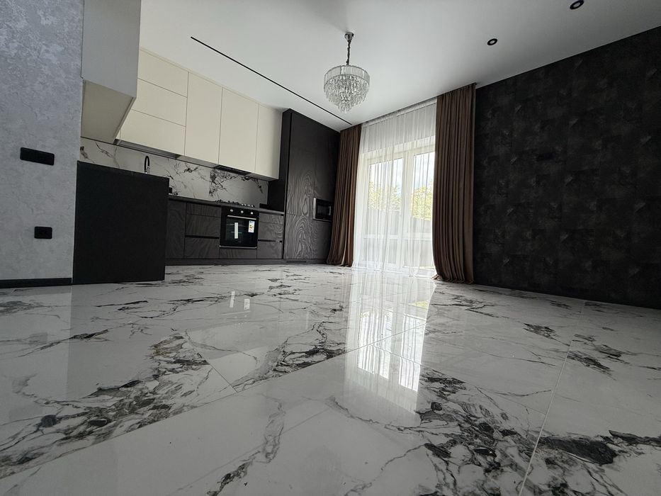 Продам дуплекс з ремоном