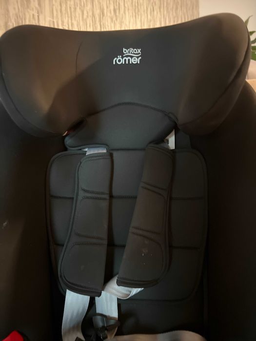 Cadeira Auto Britax Römer Advansafix III (9–36 kg) – ISOFIX