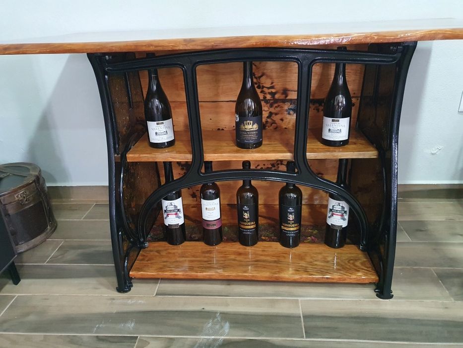 River Table : Mesa / Bar / Garrafeira