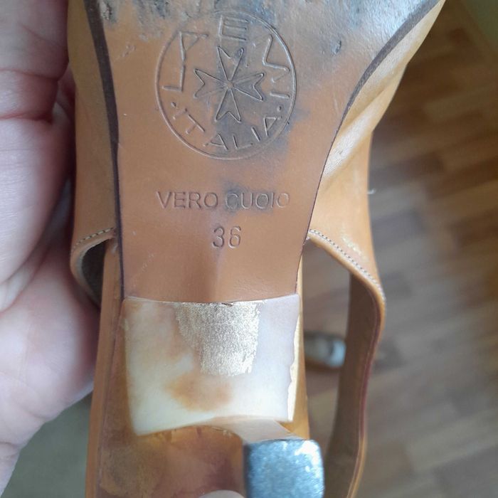 Туфли женские кожаные фирмы "LAEMI" Италия