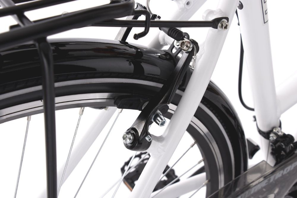 Rower Trekkingowy MONTREAL Alu  28" - BIAŁY
