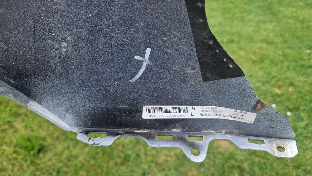 Zderzak przedni VW Passat b8 Lift