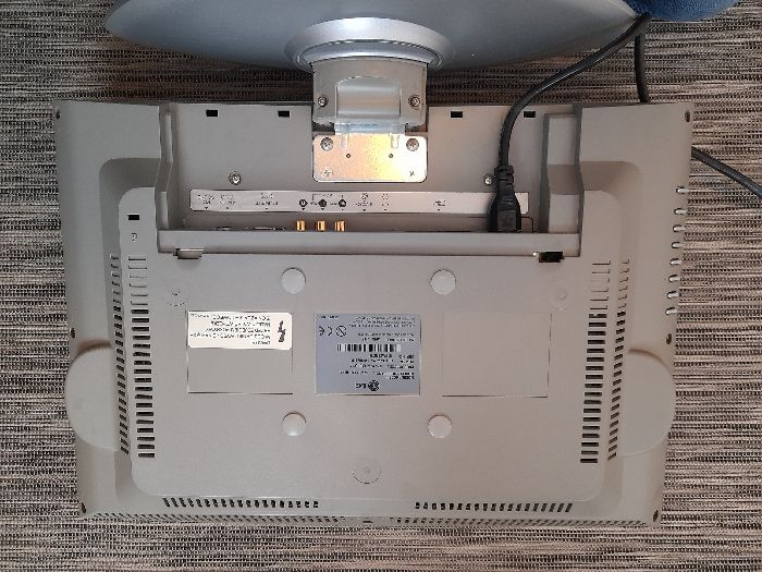 2 w 1 monitor do komputera oraz telewizor