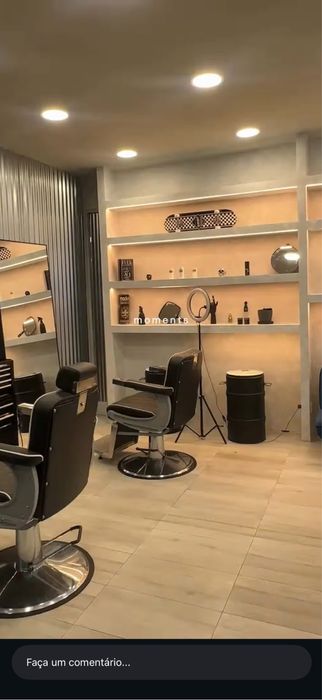 Arrenda-se cadeira de barbeiro