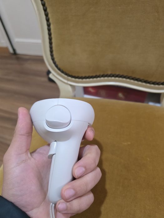 Controle Meta Quest 2 – Lado esquerdo – Perfeito Estado