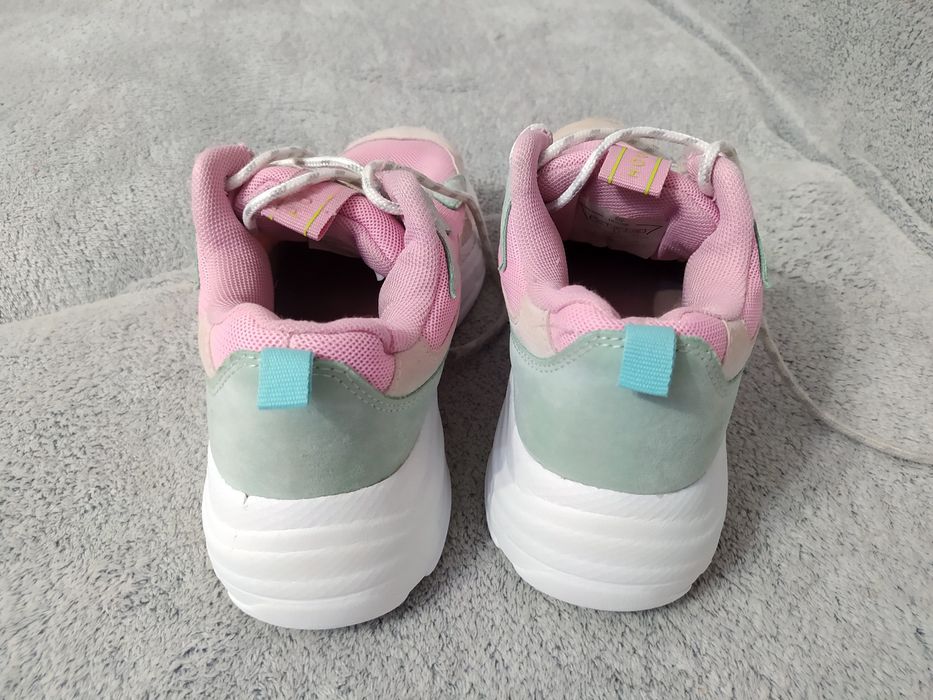 Buty adidasy sneakersy pastelowe House 36 23cm