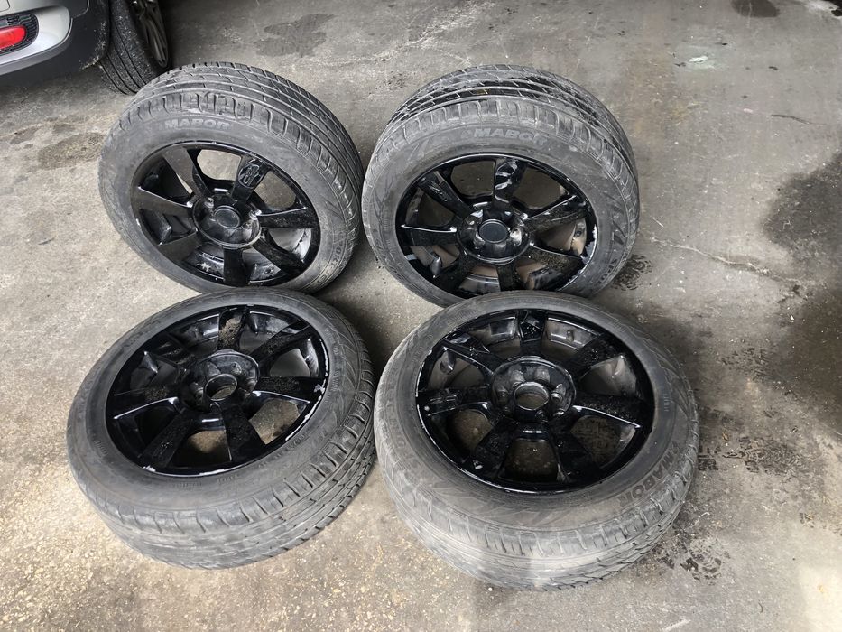 Jantes OZ Racing com 4 pneus novos