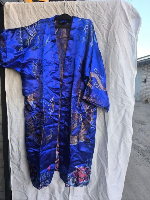 Продам халаты женские