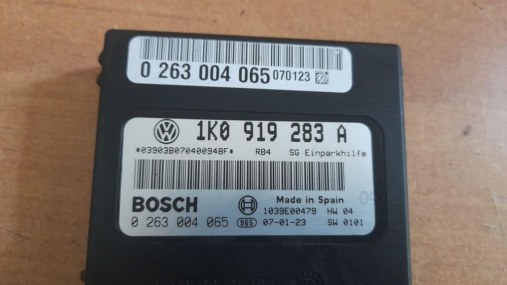 Moduł sterownik parkowania pdc vw golf v 5 plus 1k0919283a