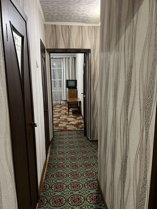 Здам 1 - км  квартиру подобово