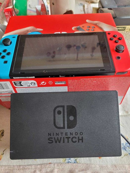 Nintendo Switch второй ревизии. Карта памяти 128 гб
