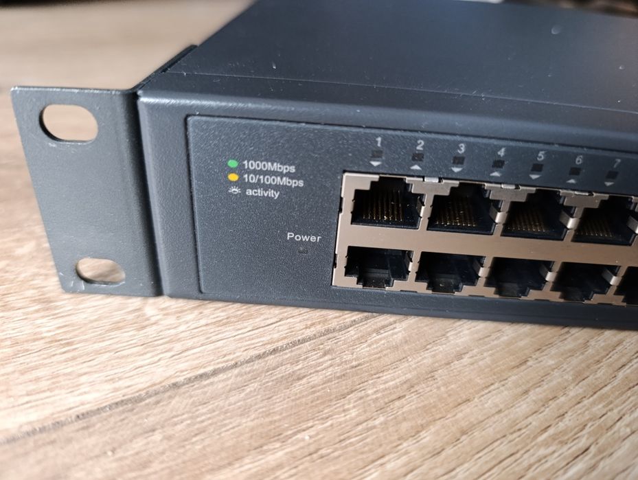 48-port gigabit switch