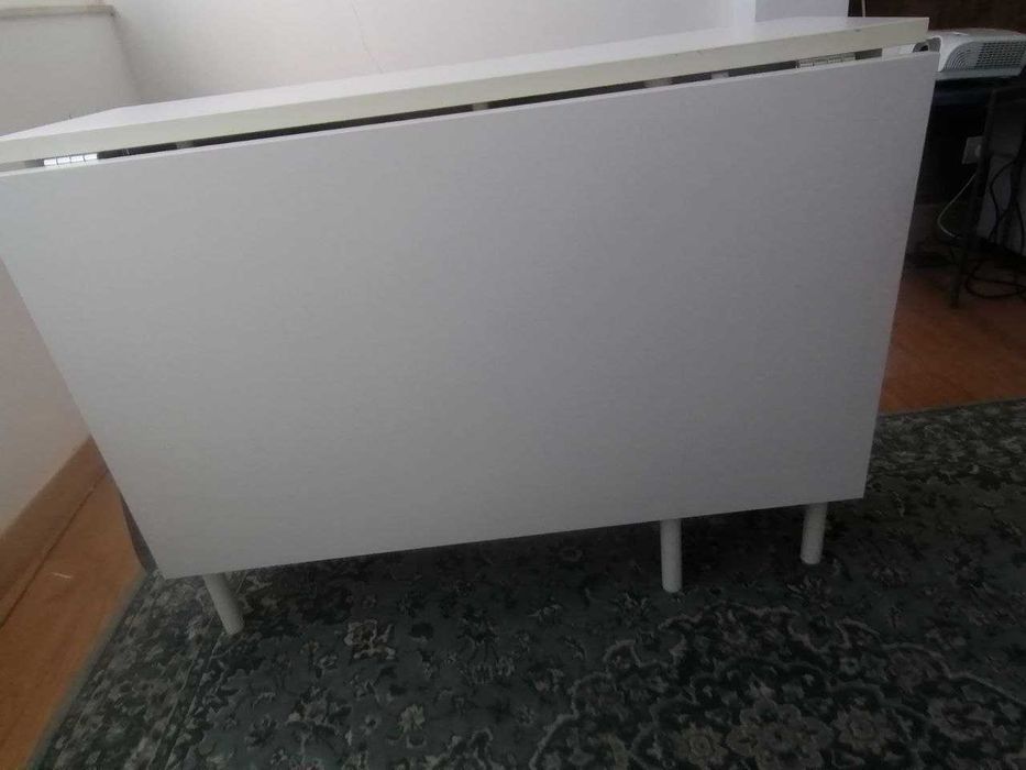 Mesa Ikea Kallhäll + 2 cadeiras Frösvi