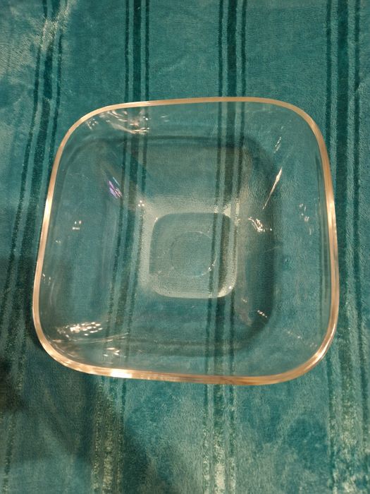 Misa z grubego szkła