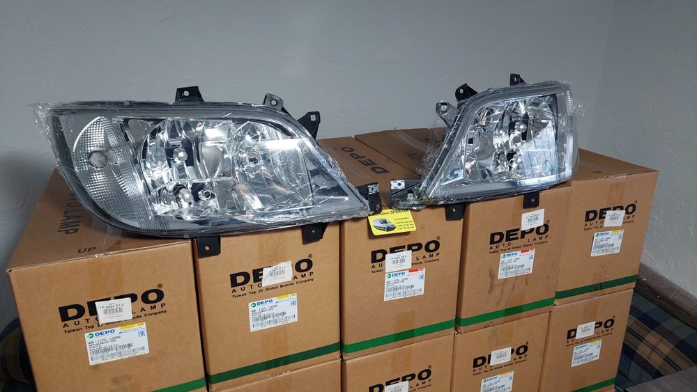 Передние фары depo с противотуманкой Mercesedes Sprinter cdi w903