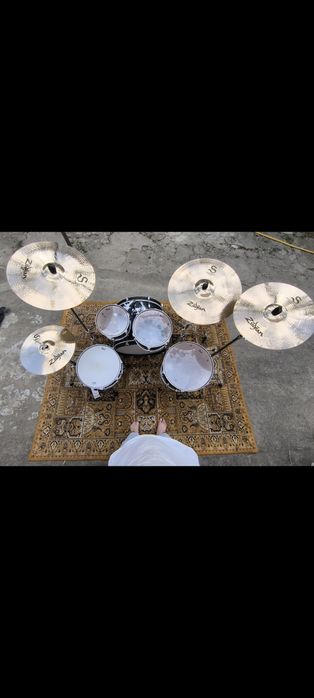 Conjunto  Bateria Pearl + pratos Zildjian