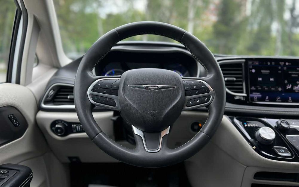 Chrysler Pacifica 2022