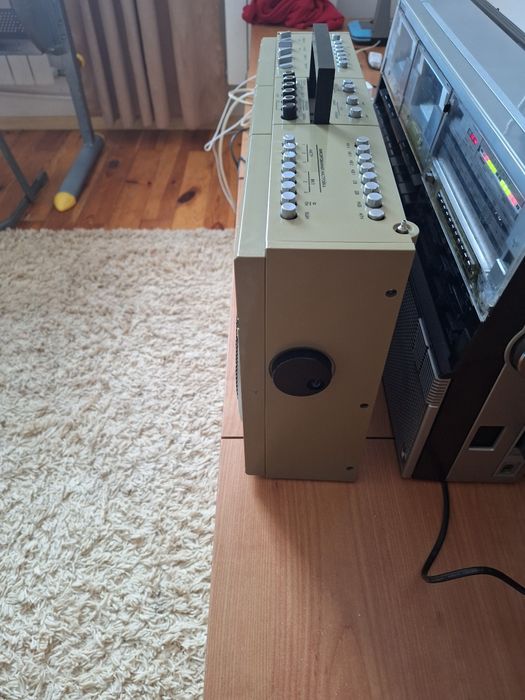 Магнитола ореанда 203