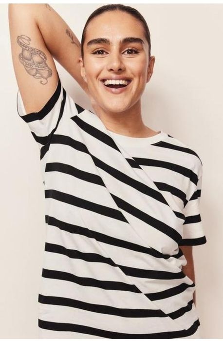 Жіноча стильна сукня