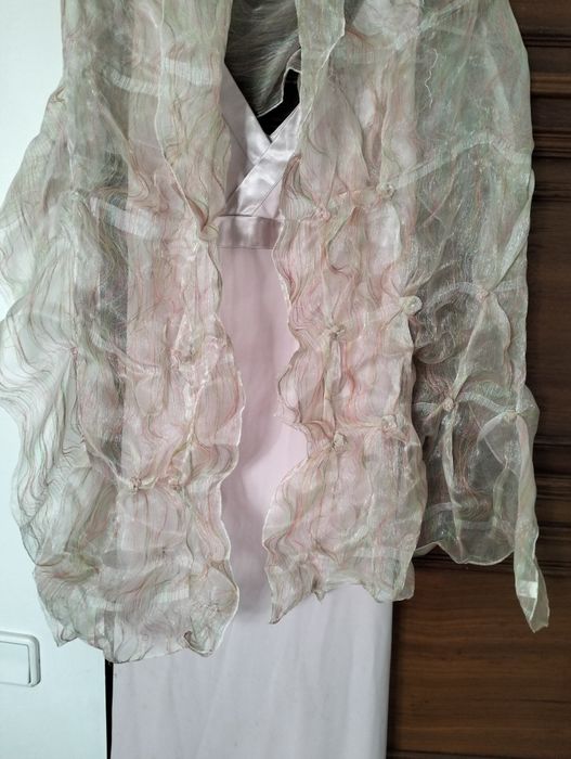 Vendo vestido de cerimónia em rosa clarinho debroado a cetim