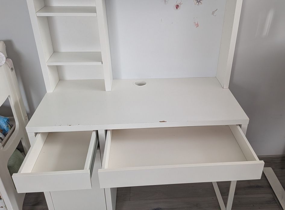 IKEA MICKE Biurko z nadstawką biały 105x50 cm