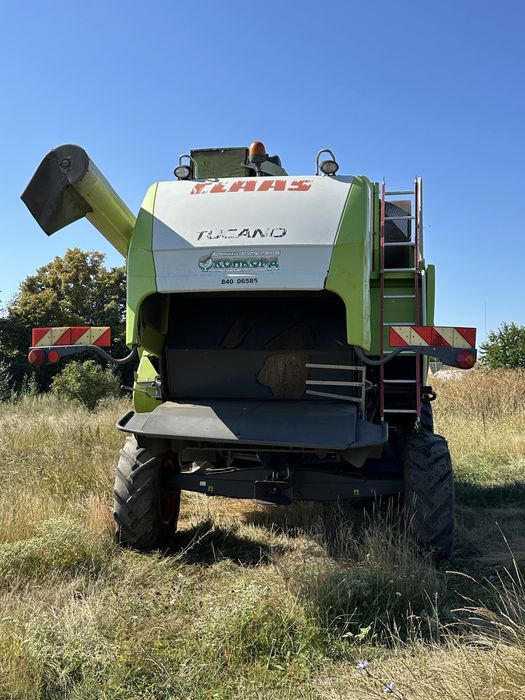 Claas Tucano 470
