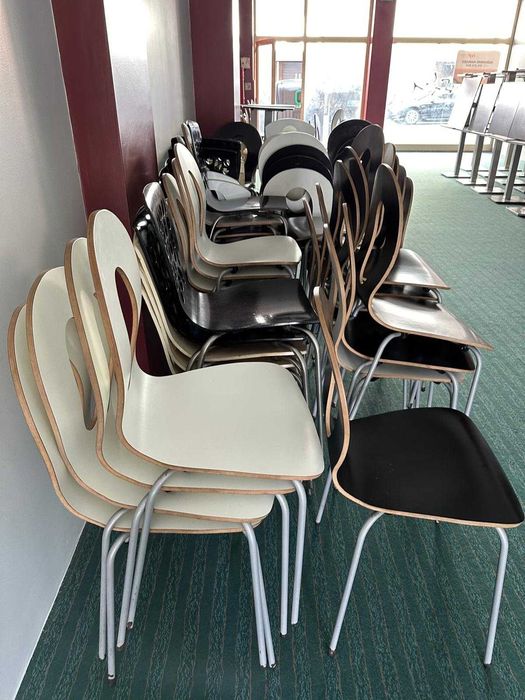 Oferta Especial! Conjuntos de Mesas e Cadeiras de Qualidade