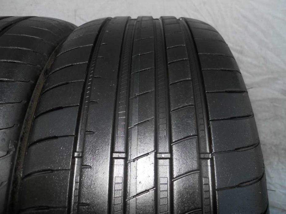 Opony letnie GOODYEAR Eagle F1 Asymmetric 3 245/45 R18 100Y XL (2x6mm)