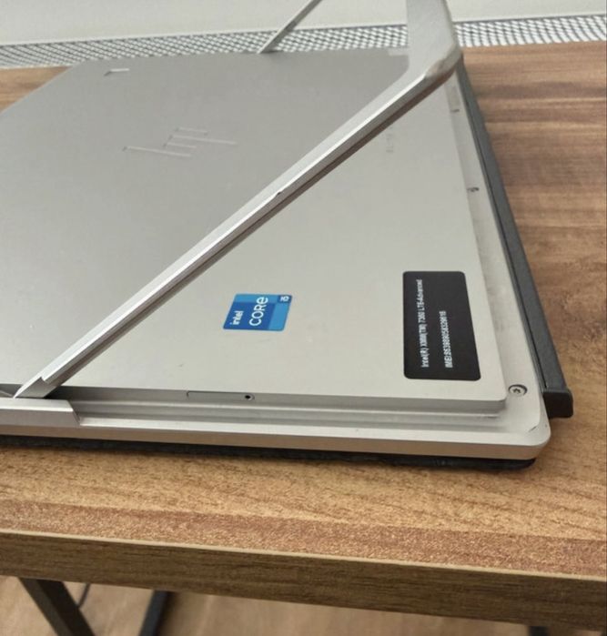 Biznesowy TABLET 2w1 HP Elite x2 G8 SIM LTE