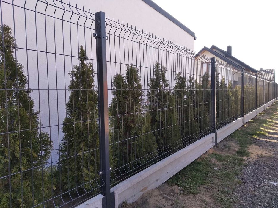 Ogrodzenie panelowe z montażem