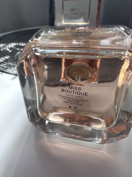 жіноча туалетна вода (Eau de Toilette)