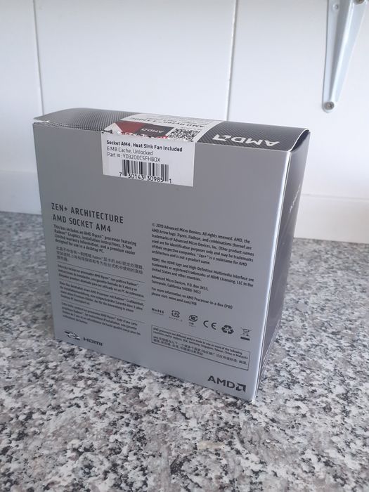 Amd Ryzen 3 3200g64552022754947121