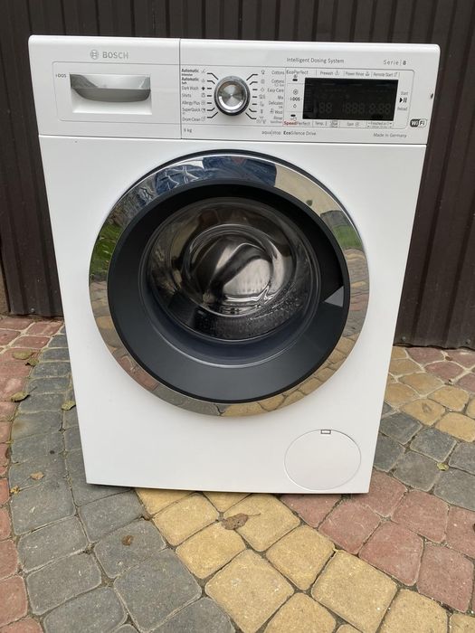 Bosch  8 серія, 9 кг  WiFi,  I Dos. Пральна машина,  пралка