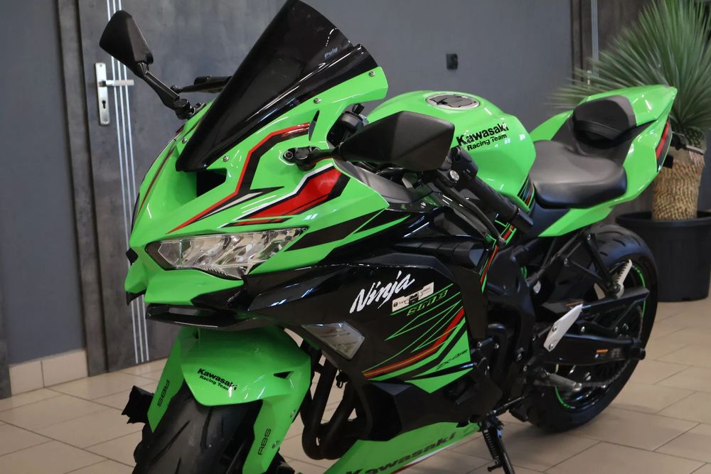 kawasaki zx4rr w Twojej okolicy? Sprawdź kategorię Motocykle