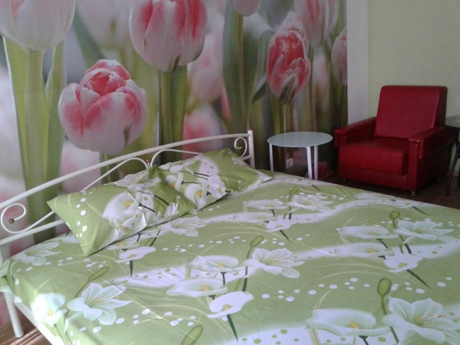 Подобова аренда 2к квартири ТРЦ Глобал з автономкою від власника