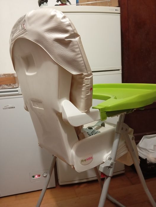 Cadeira de refeição