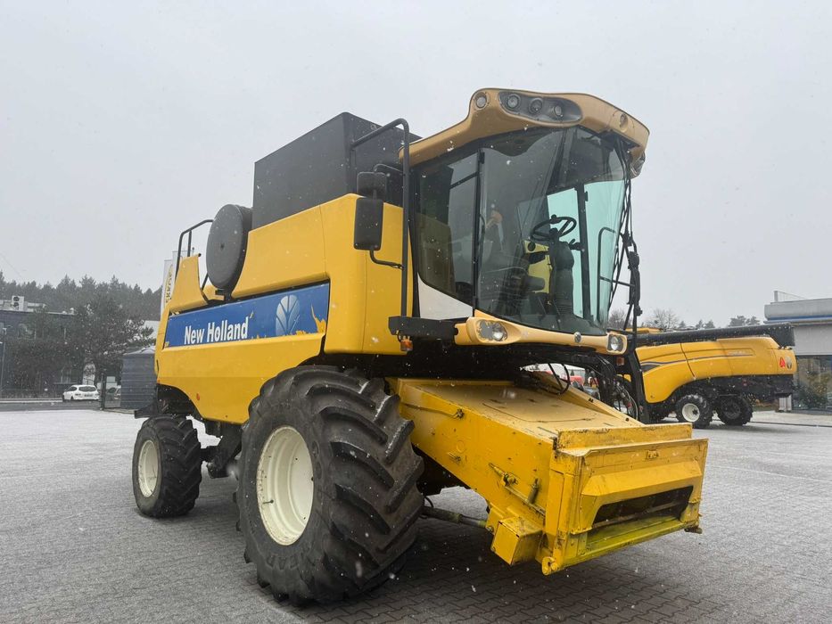 Kombajn zbożowy CS 6080 New Holland krajowy
