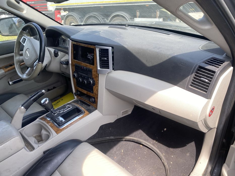 Czesci Jeep Grand Cherokee 2009